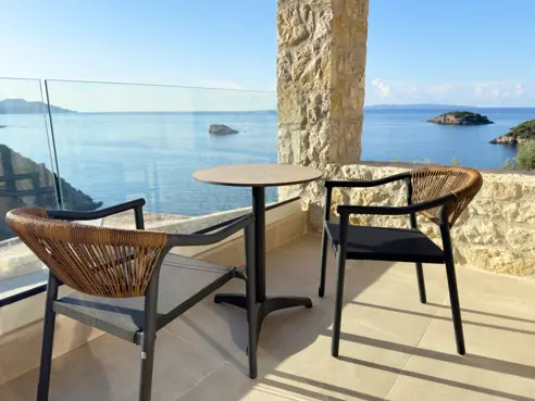 Eksempel på Dobbeltværelse (2 pers.) m skrå havudsigt