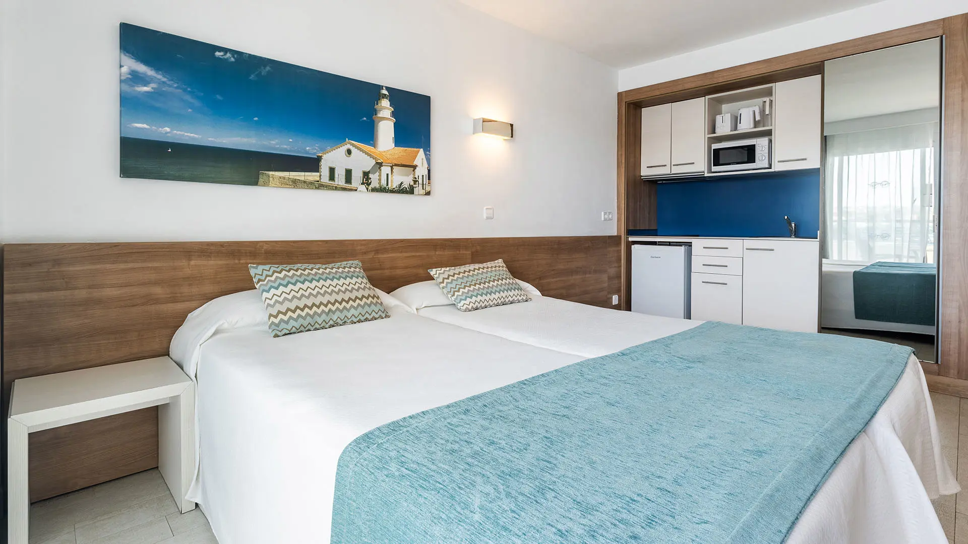 Eksempel på 1-værelses studio med havudsigt