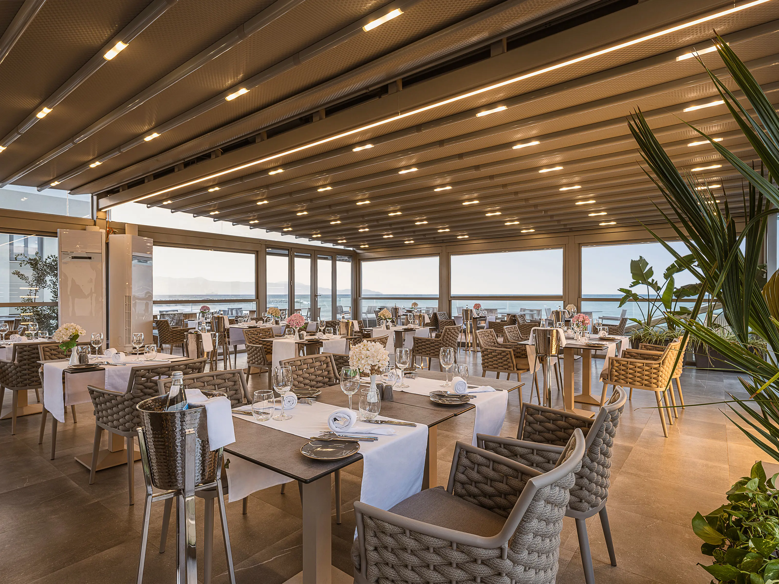 Porto Platanias Beach Luxury Selection m/morgenmad slide 3