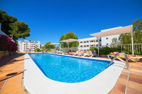 Hotellets anden swimmingpool