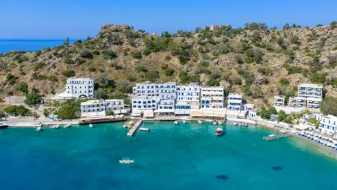 Madares Hotel på havnepromenaden