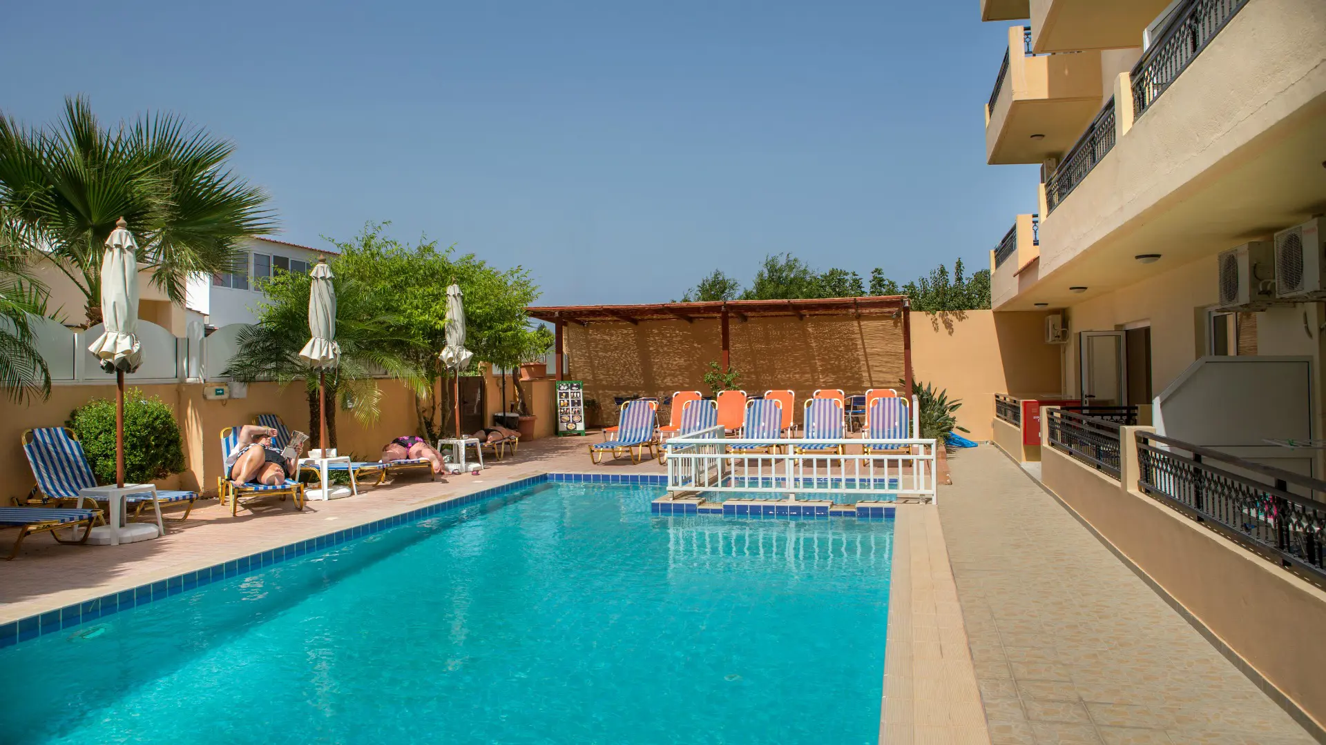 Alea Hotel slide 2