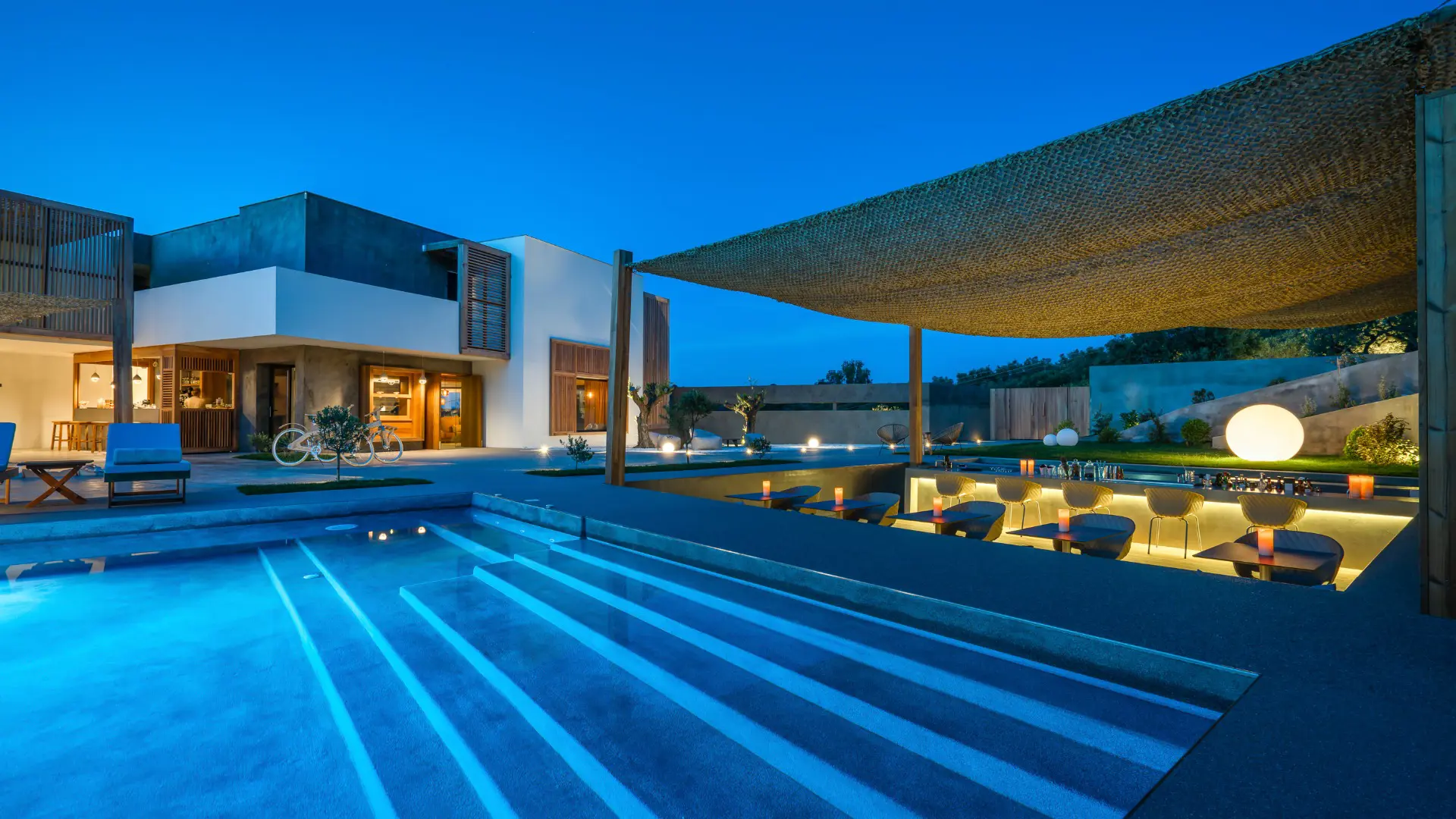 Zante Maris Suites m/morgenmad slide 3