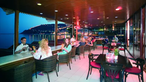 À La Carte Restaurant