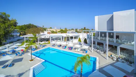 Oceanis Park poolområde 