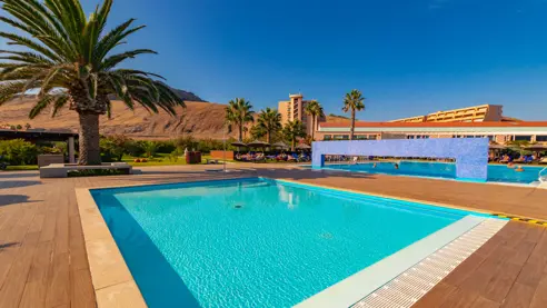 Udendørs saltvandspool