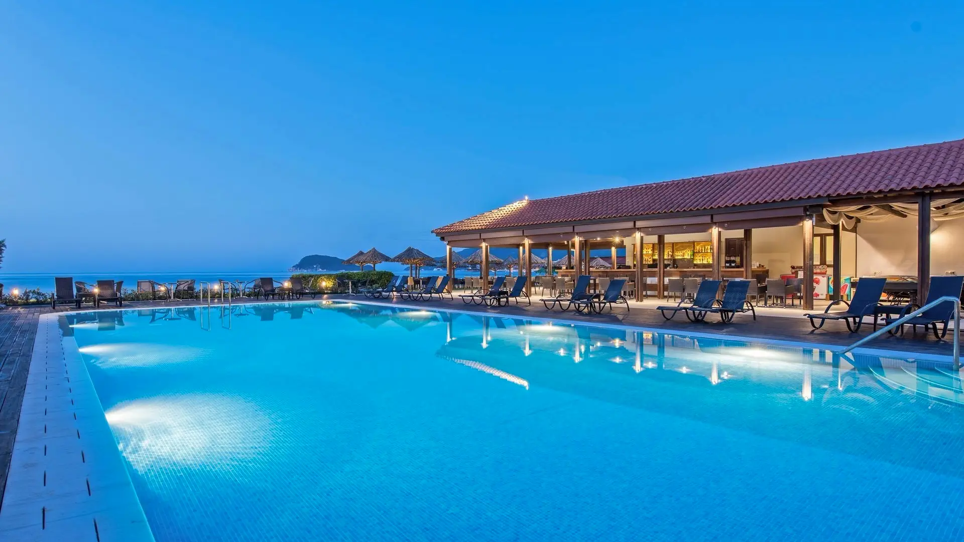 Galaxy Beach Resort m/All Inclusive slide 4