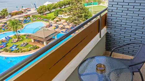 Balkon pooludsigt