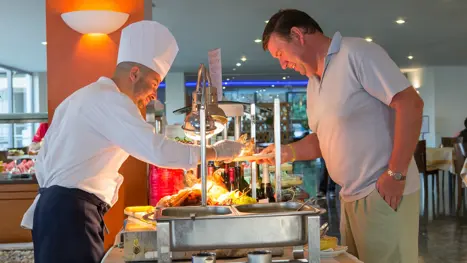 Oceanis Hotel buffet