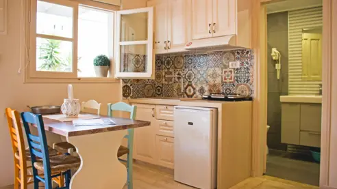 Lille køkkenområde på værelse