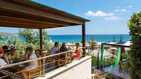 Spiseområde med havudsigt