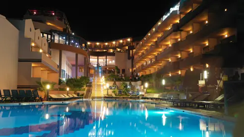 Hotel Galini Sea View i aftentimerne 